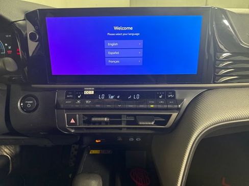 Used 2025 Toyota Camry SE w/ Multimedia Upgrade Package FWD image 27