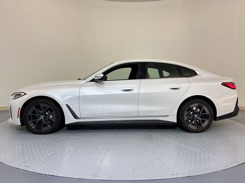 Used 2023 BMW i4 eDrive40 w/ Premium Package image 2