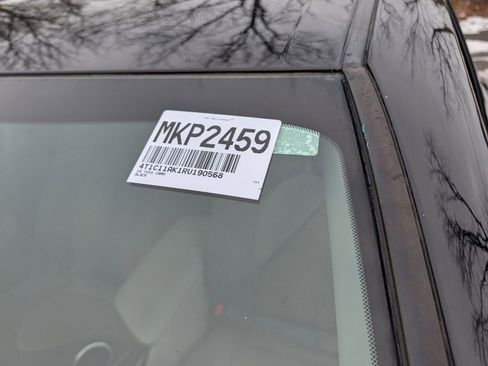 Used 2024 Toyota Camry LE image 26