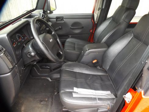 Used 2004 Jeep Wrangler X w/ Wheel Plus Group AWD/4WD image 10