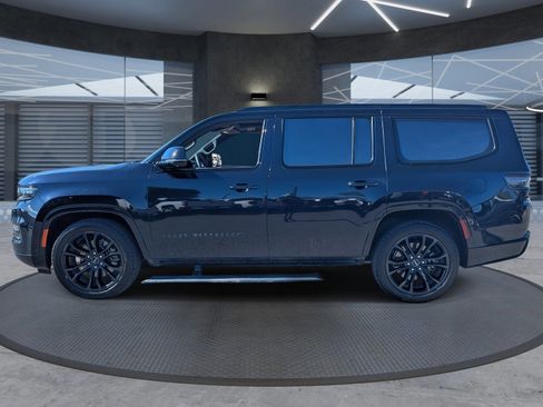 Used 2023 Jeep Grand Wagoneer Series III w/ Rear Seat Video Group 1 image 3