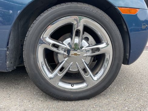 Used 2005 Chevrolet SSR w/ Preferred Equipment Group RWD image 12