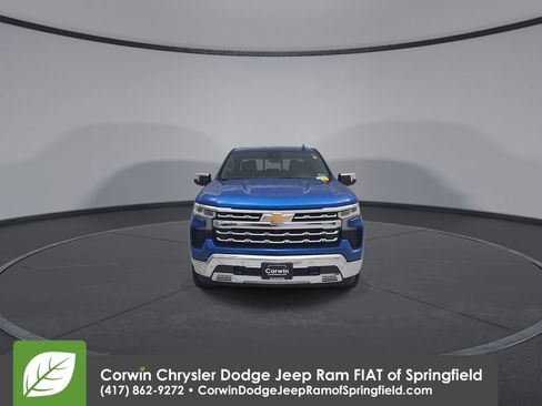 Used 2022 Chevrolet Silverado 1500 LTZ w/ LTZ Premium Package AWD/4WD image 5