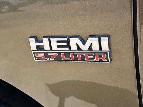 Used 2015 RAM 1500 Lone Star RWD image 14
