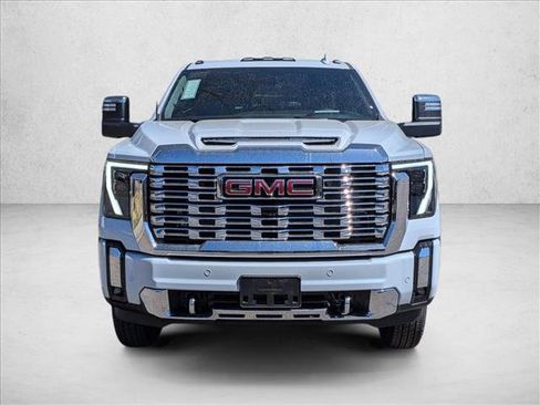 New 2026 GMC Sierra 3500 Denali w/ Technology Package AWD/4WD image 4