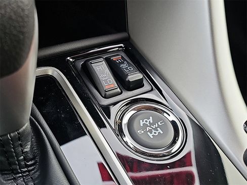 New 2026 Mitsubishi Eclipse Cross LE image 14