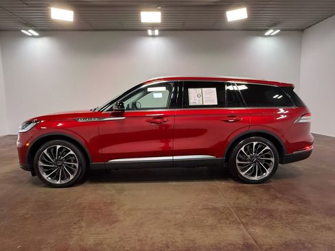 Used 2025 Lincoln Aviator Reserve w/ Equipment Group 201A AWD/4WD image 6
