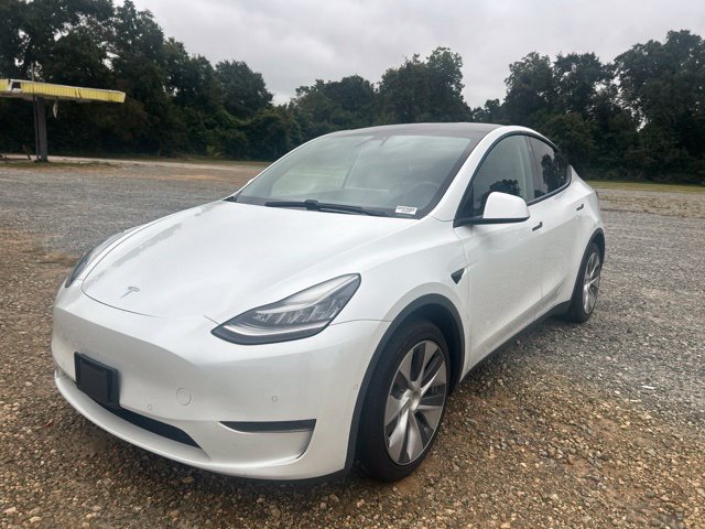 Used 2021 Tesla Model Y Long Range AWD/4WD image 1
