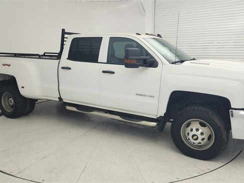 Used 2018 Chevrolet Silverado 3500 W/T w/ WT Fleet Convenience Package image 17