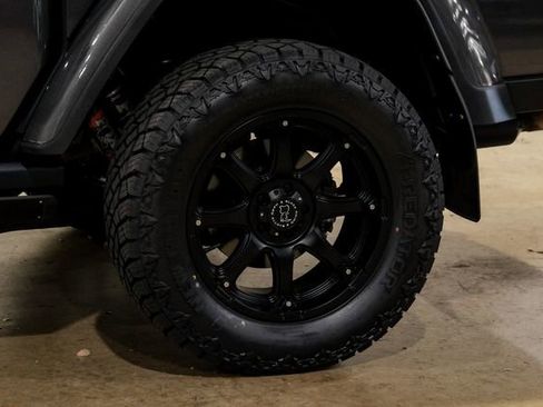 Used 2021 Jeep Gladiator Mojave image 50