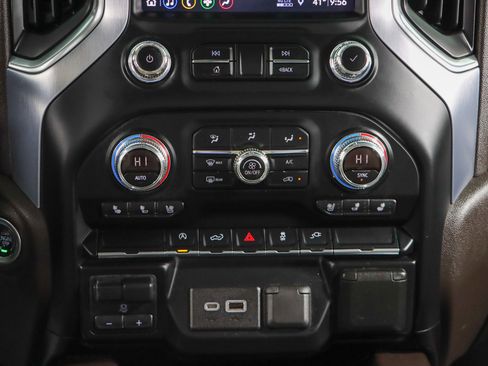 Used 2019 GMC Sierra 1500 SLT w/ SLT Premium Package image 21