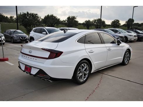 Certified 2023 Hyundai Sonata SEL FWD image 8