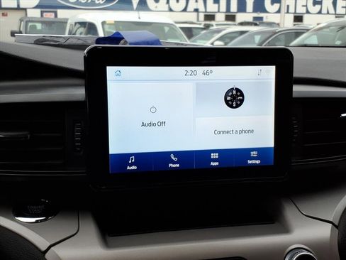 Certified 2022 Ford Explorer XLT w/ Class IV Trailer Tow Package image 22