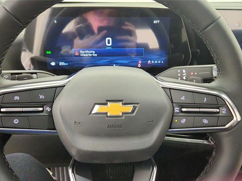 New 2026 Chevrolet Equinox LT FWD image 29