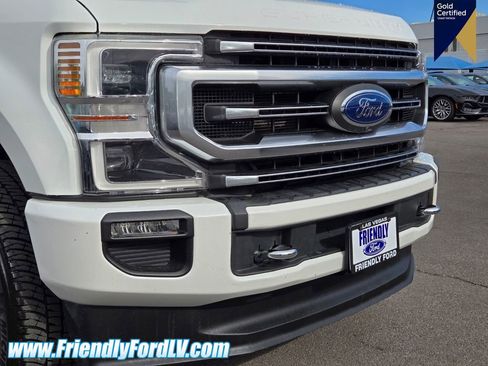Certified 2022 Ford F350 Platinum AWD/4WD image 2