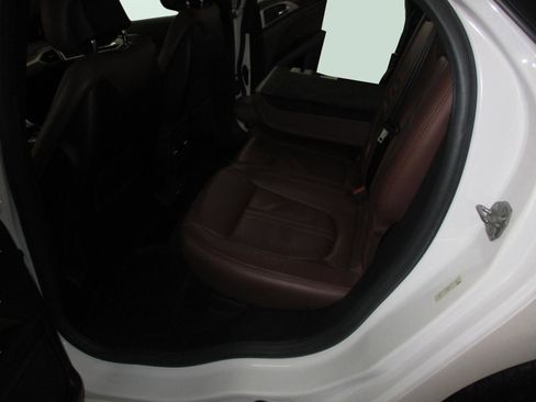 Used 2017 Lincoln MKZ Reserve w/ Climate Package image 12