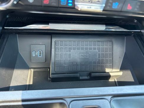 Certified 2022 Ford F150 Platinum w/ Equipment Group 701A High AWD/4WD image 35