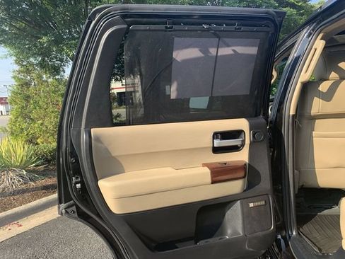Used 2017 Toyota Sequoia Platinum AWD/4WD image 15