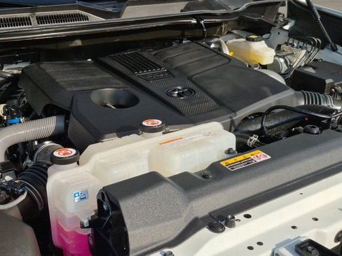 Used 2024 Toyota Tundra SR image 21