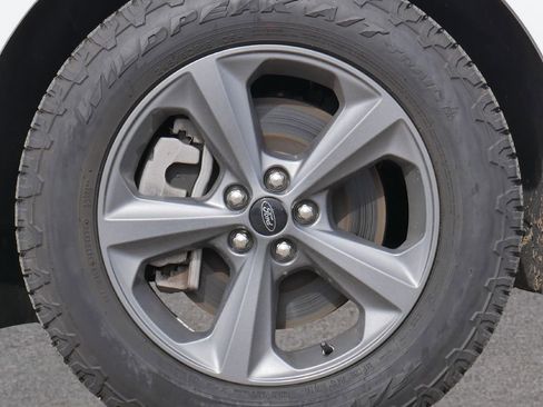 Used 2024 Ford Edge SEL w/ Sport Appearance Package image 17