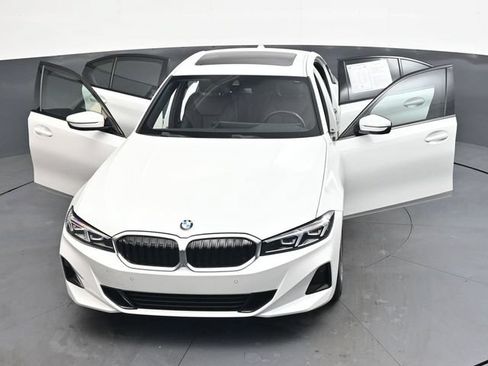Used 2023 BMW 330i xDrive Sedan w/ Driving Assistance Package AWD/4WD image 44