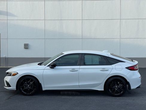 Certified 2024 Honda Civic Sport image 2