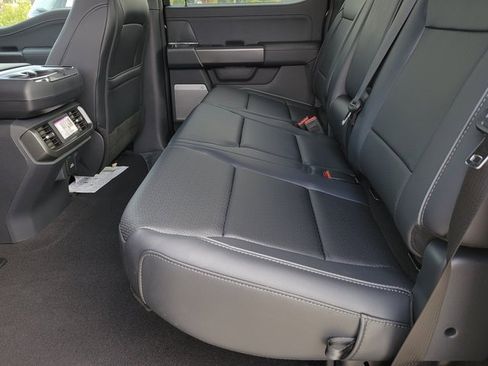 New 2025 Ford F150 Lariat w/ Equipment Group 501A Mid image 7