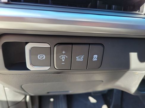 Used 2026 Hyundai Santa Fe SEL FWD image 19