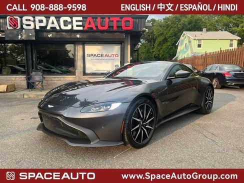 Used 2020 Aston Martin V8 Vantage Coupe RWD image 1