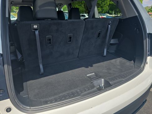 Used 2022 Honda Pilot Special Edition image 13