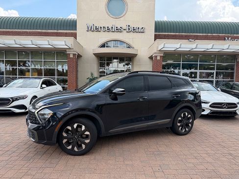 Used 2023 Kia Sportage X-Line AWD/4WD image 2
