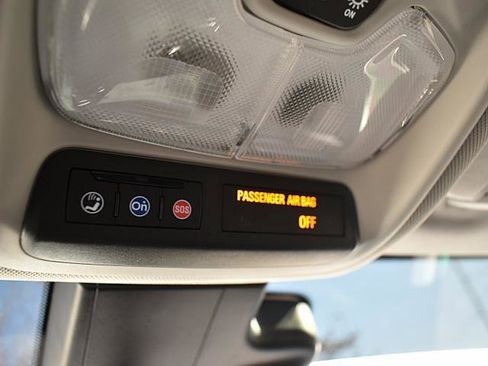 Used 2023 Chevrolet Bolt EUV Premier w/ Sun & Sound Package image 25