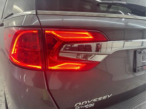 Used 2018 Honda Odyssey EX-L image 35