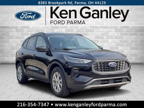 New 2026 Ford Escape Active w/ Tech Pack #1 FWD image 3
