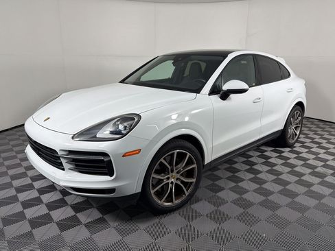 Certified 2023 Porsche Cayenne Coupe AWD/4WD image 1