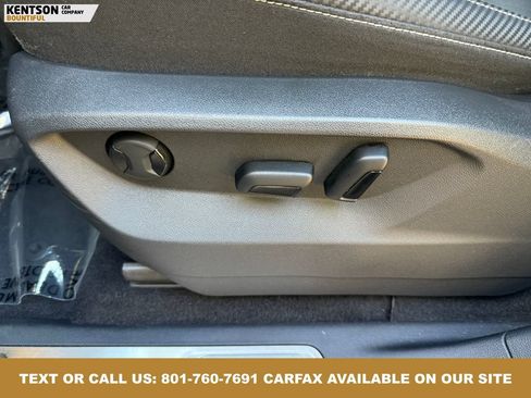 Used 2022 Volkswagen Atlas Cross Sport SE image 31