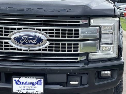 Used 2017 Ford F250 Platinum w/ Platinum Ultimate Package AWD/4WD image 7