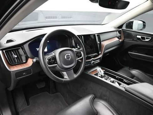 Used 2023 Volvo XC60 B5 Ultimate AWD/4WD image 14