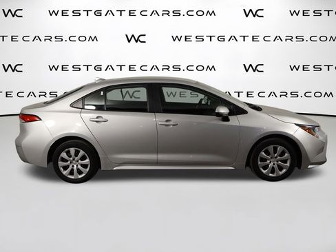 Used 2024 Toyota Corolla LE FWD image 43