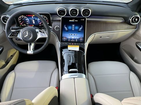 New 2026 Mercedes-Benz GLC 300 4MATIC image 21