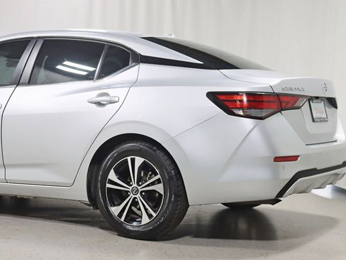 Used 2021 Nissan Sentra SV image 10