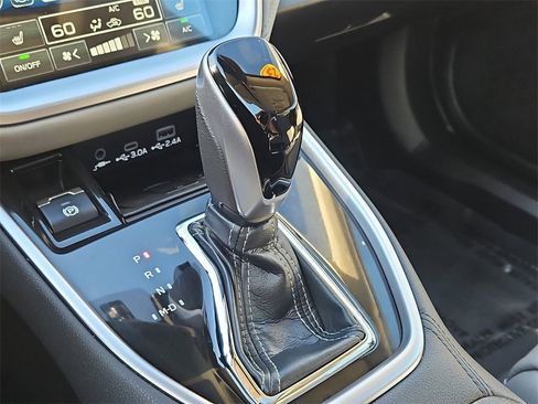 Used 2023 Subaru Outback Limited XT image 33