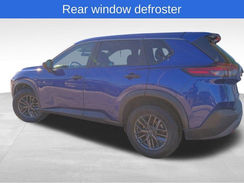 Used 2023 Nissan Rogue S image 4