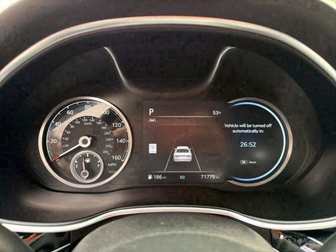 Used 2022 Genesis G80 2.5T image 22