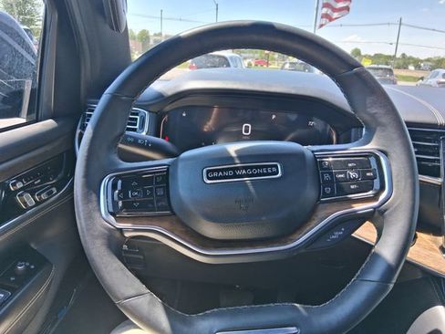 Used 2024 Jeep Grand Wagoneer L 4WD image 22