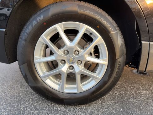 Used 2022 Chevrolet Equinox LT image 36