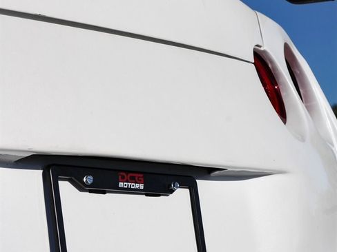 Used 2013 Nissan GT-R Premium image 19