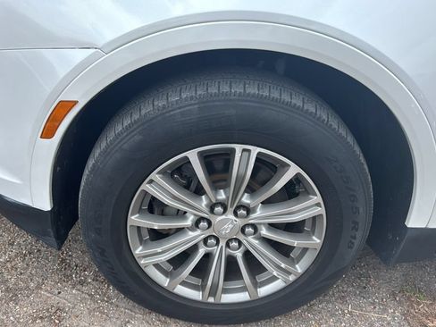 Used 2019 Cadillac XT5 Luxury AWD/4WD image 18
