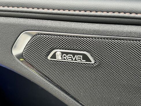 Certified 2025 Lincoln Nautilus Premier w/ Equipment Group 102A image 31