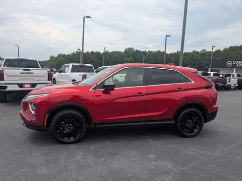 Used 2024 Mitsubishi Eclipse Cross LE AWD/4WD image 8